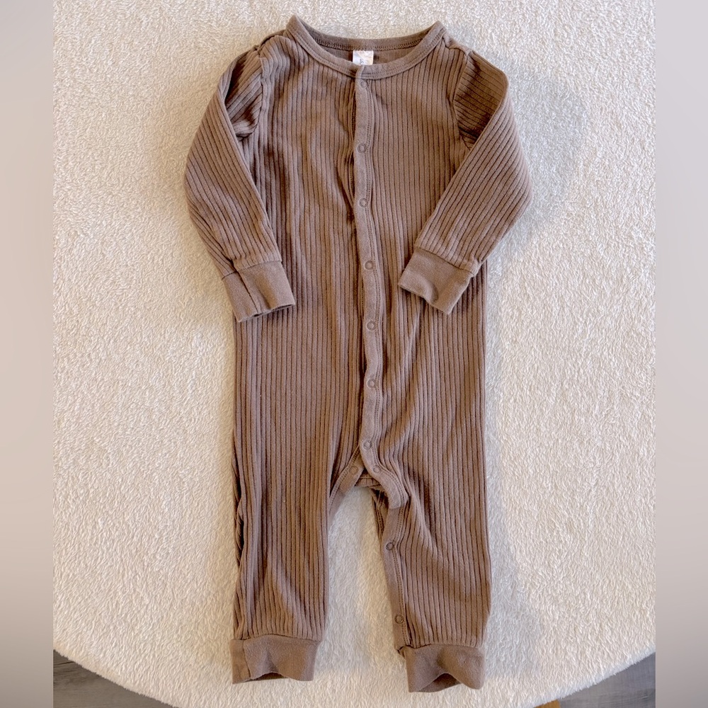 Brown ribbed pajamas